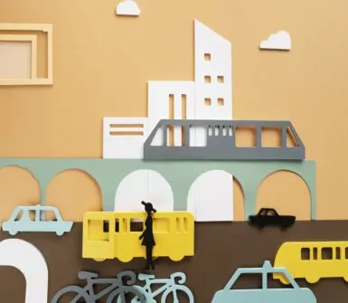 collage de différents moyens de transports représentant la mobilité