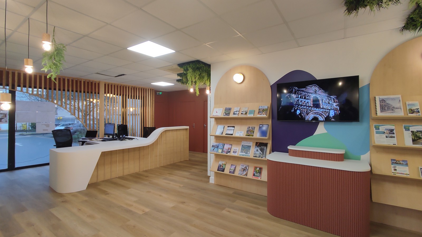 Bureau d'Information Touristique int Projets touristiques